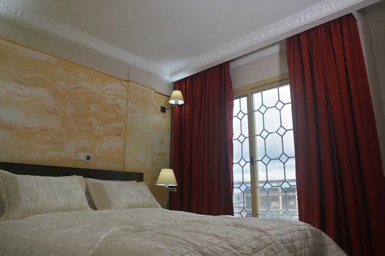 Noubou International Hotel Дуала Екстер'єр фото