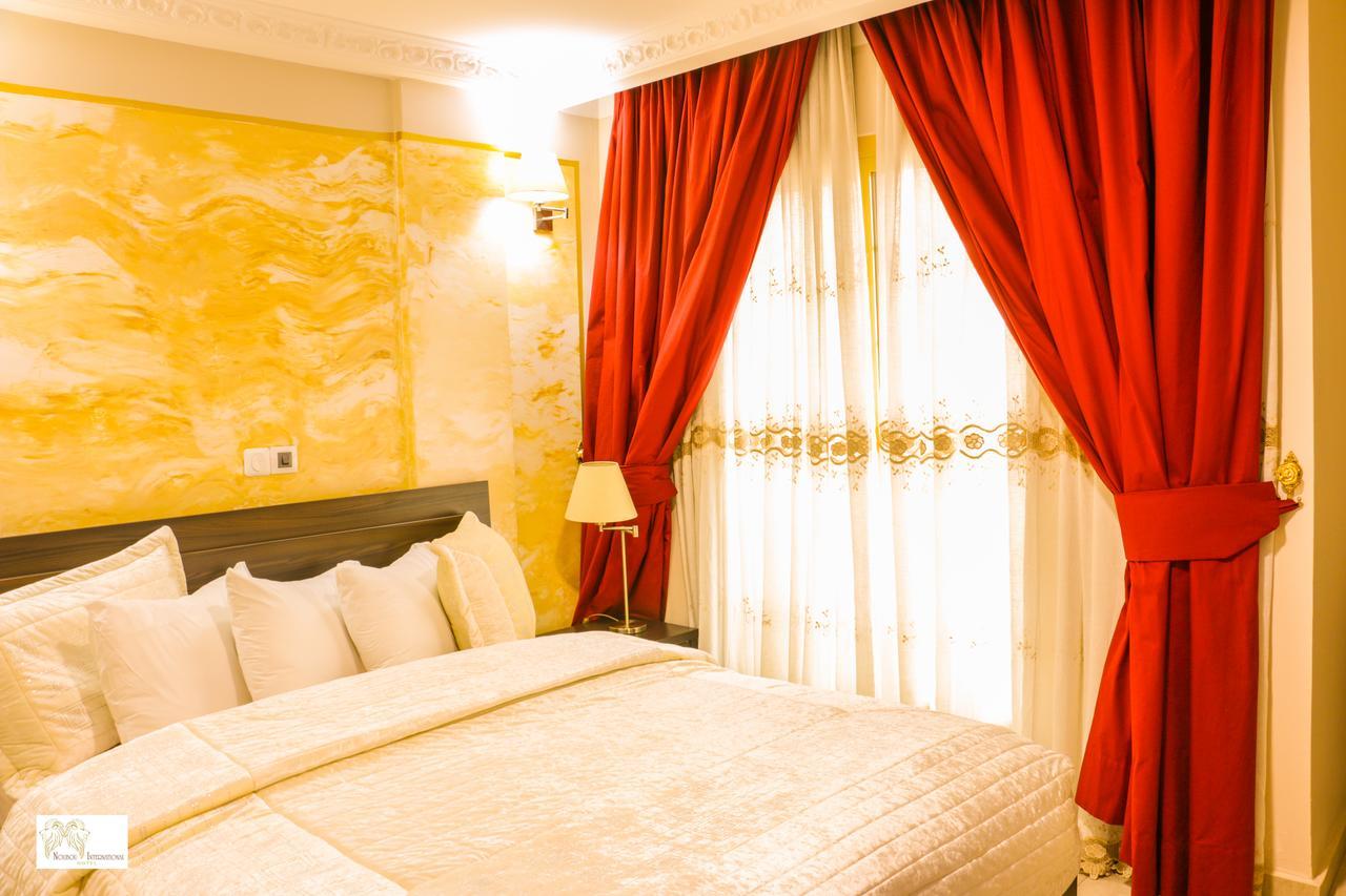 Noubou International Hotel Дуала Екстер'єр фото