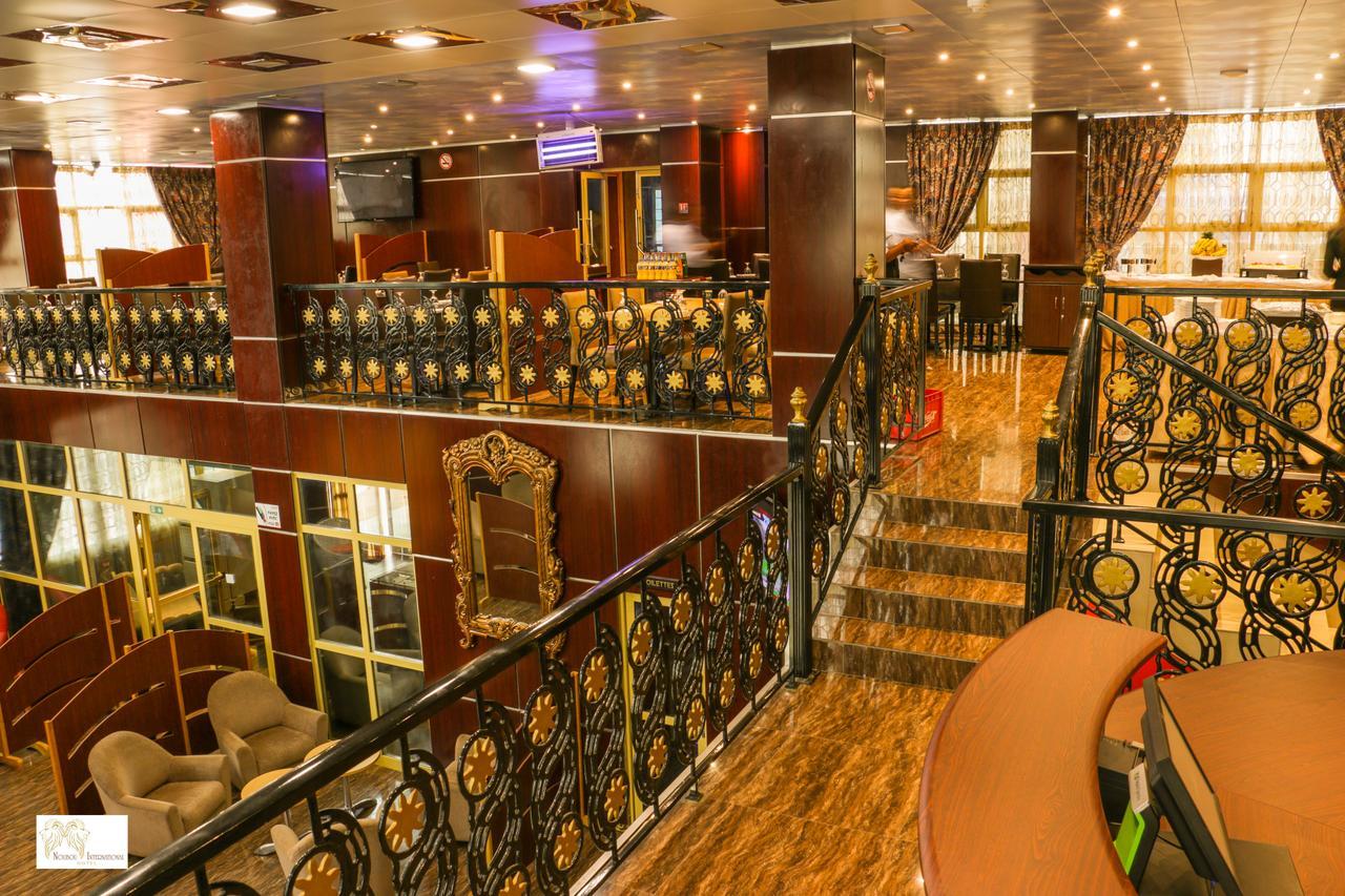 Noubou International Hotel Дуала Екстер'єр фото