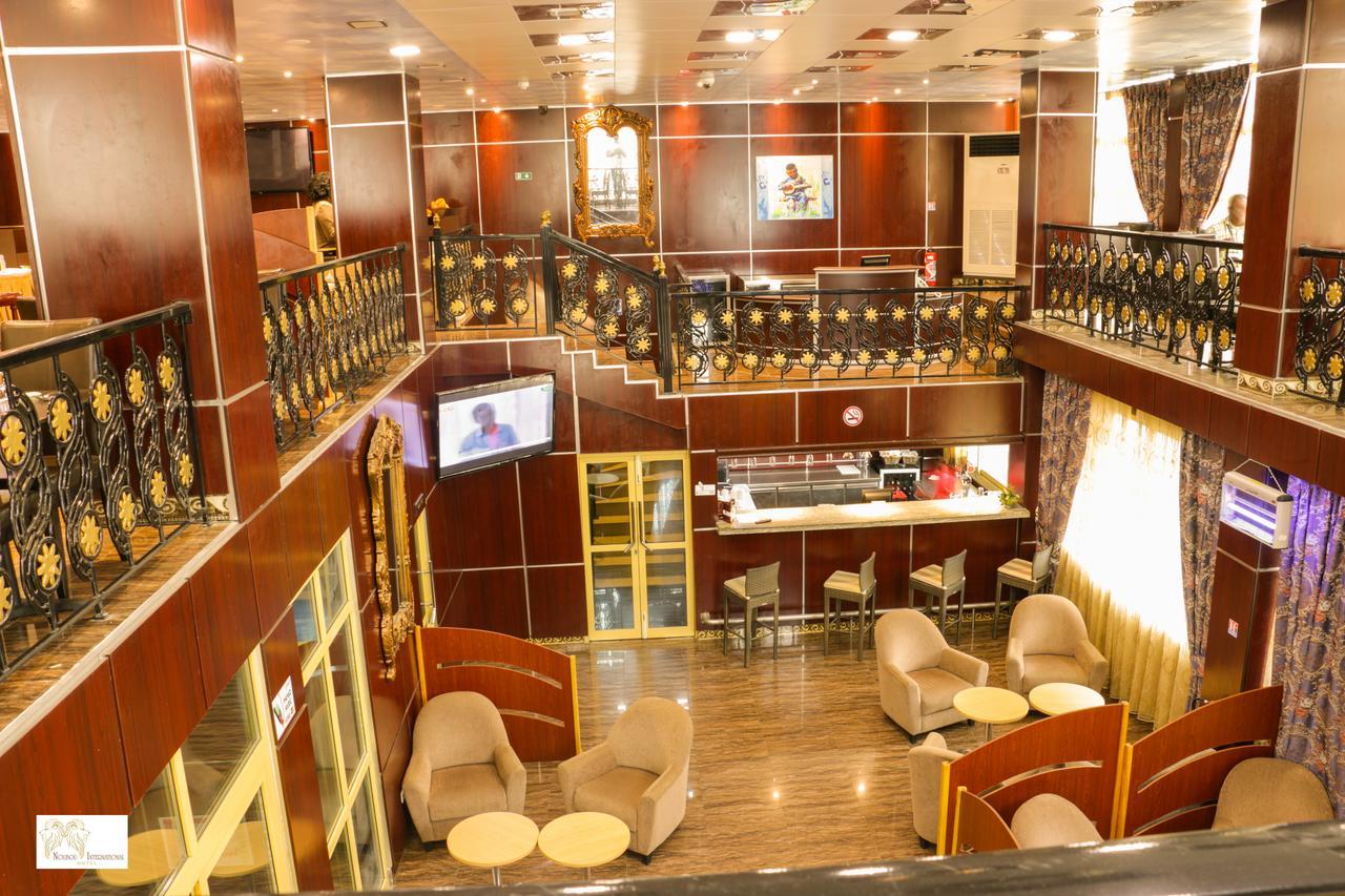 Noubou International Hotel Дуала Екстер'єр фото